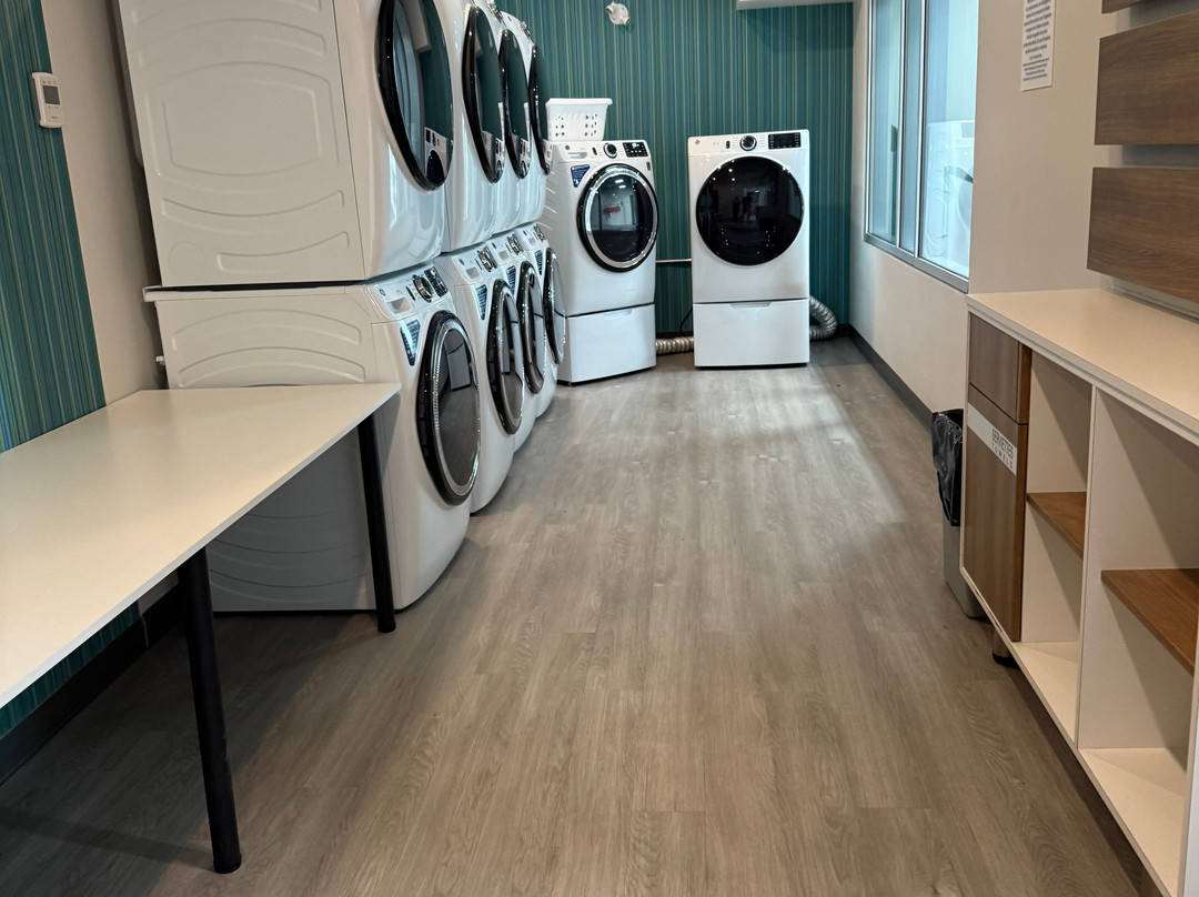 Holiday Inn Express & Suites Trois-rivieres Ouest By IHG主图