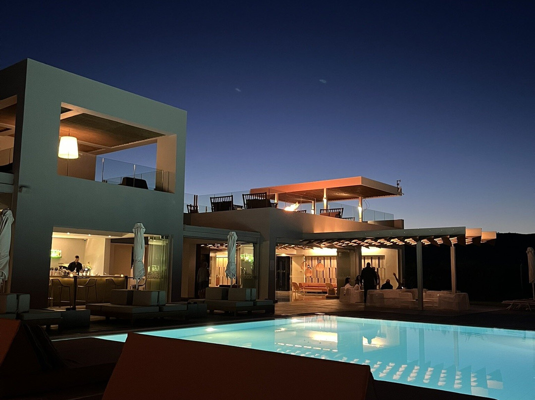 Thalatta Seaside Hotel主图