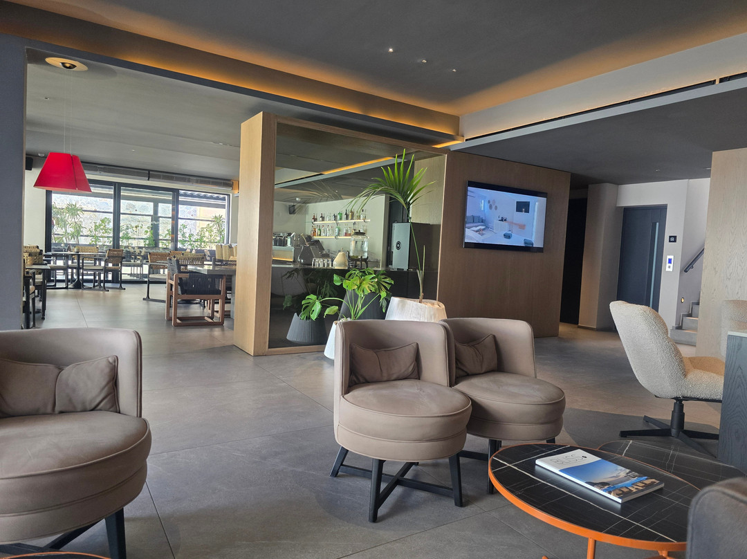 Evanik Chic Hotel主图