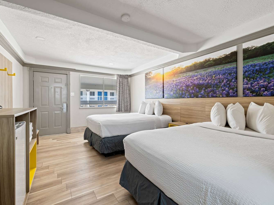 Kenedy酒店住宿-Days Inn by Wyndham Kenedy