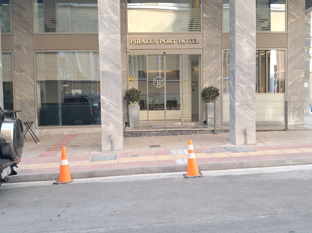 Piraeus Port Hotel主图