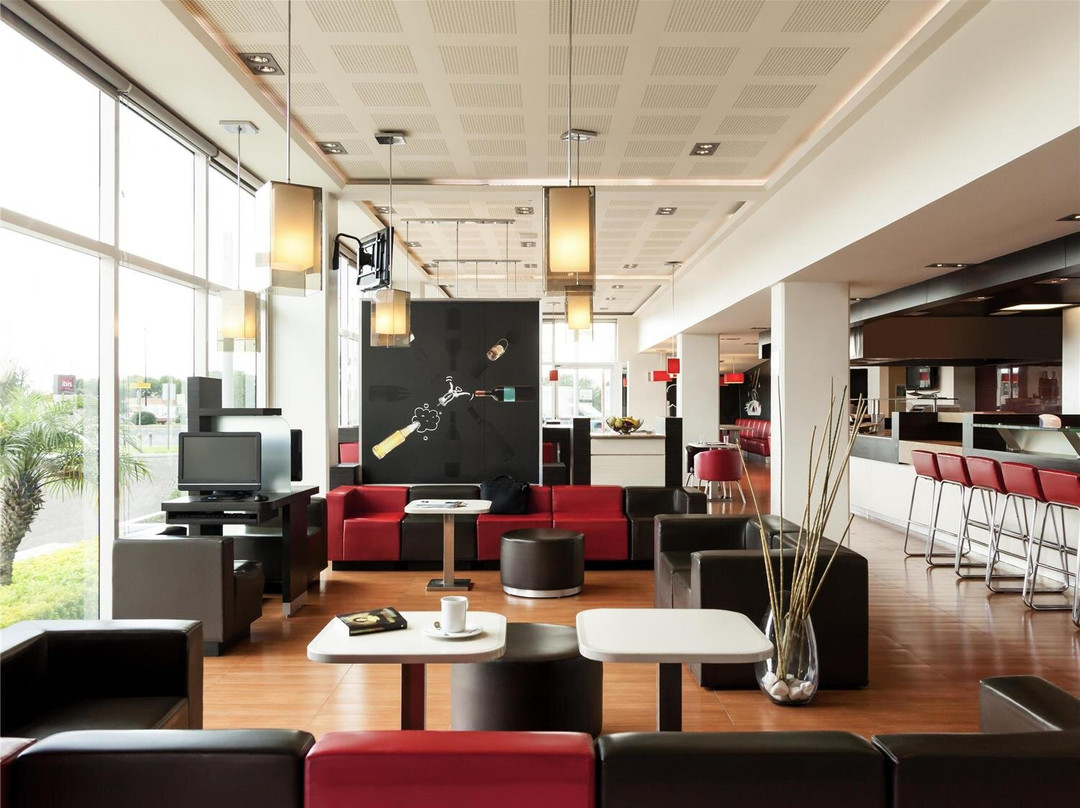 宜必思阿瓜斯卡连特斯北部酒店主图