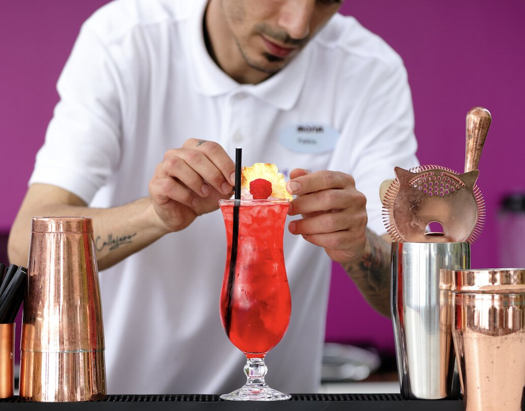 Purple Fish Lounge Bar-蒙特勒必去景点