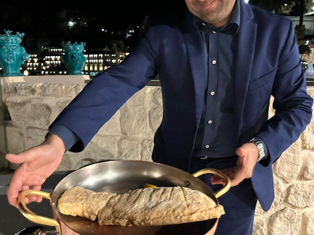 陶尔米纳餐馆和美食-Restaurant Armònia