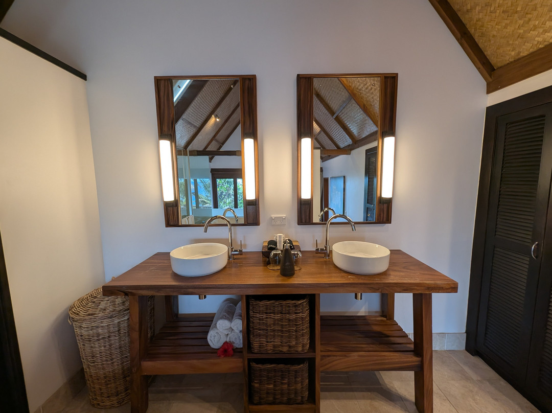 皇家达弗依岛度假村主图