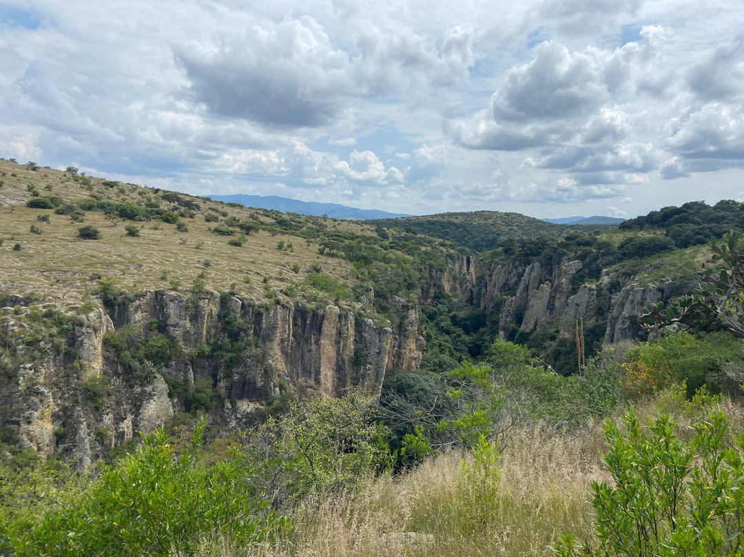 Amexing Experience by Angelica Tours-圣米格尔护城必去景点