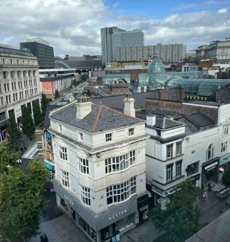 利物浦Quest公寓主图