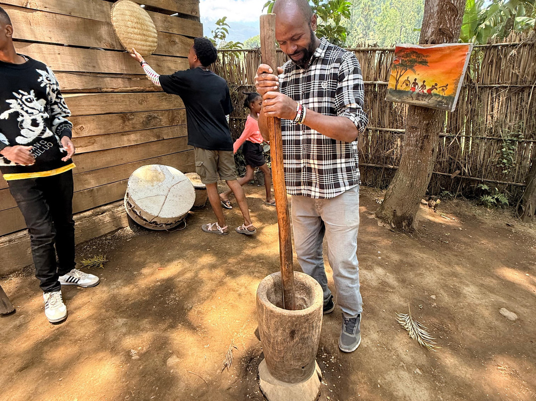Mangalia Waterfalls-阿鲁沙必去景点