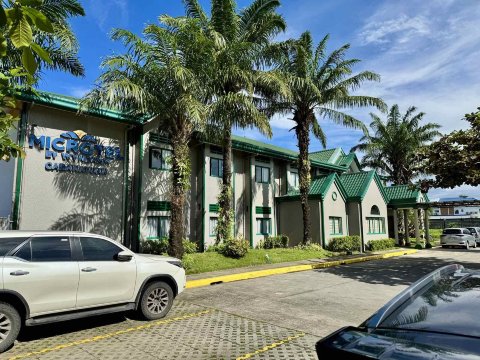 卡巴那图温德姆Microtel-浴室