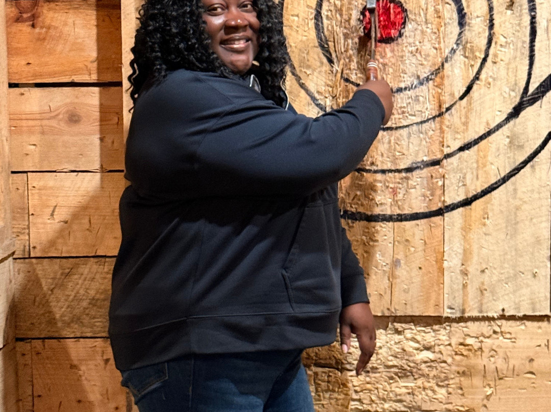 Kersey Valley Axe Throwing-Archdale必去景点