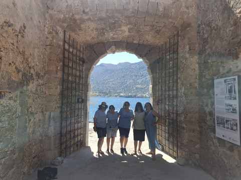 Private day trips in Crete Island-雷斯蒙必去景点