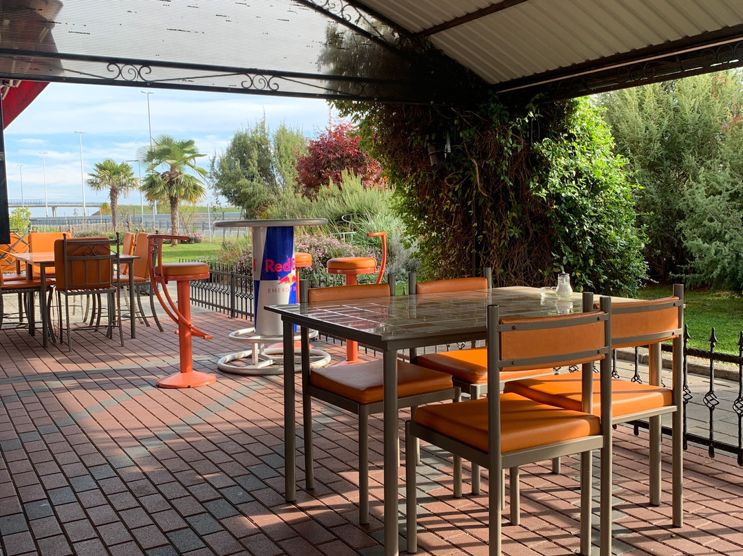 Turist Restaurant & Motel主图