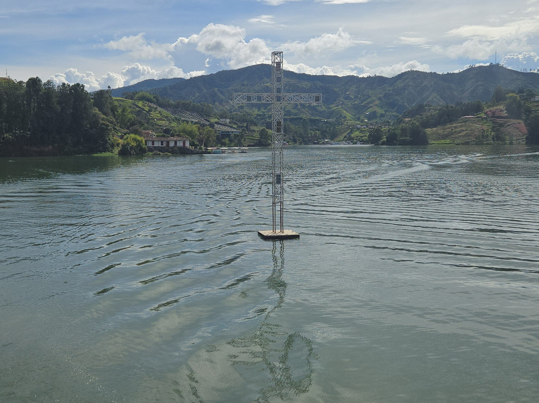 Laguna de Guatape-麦德林必去景点