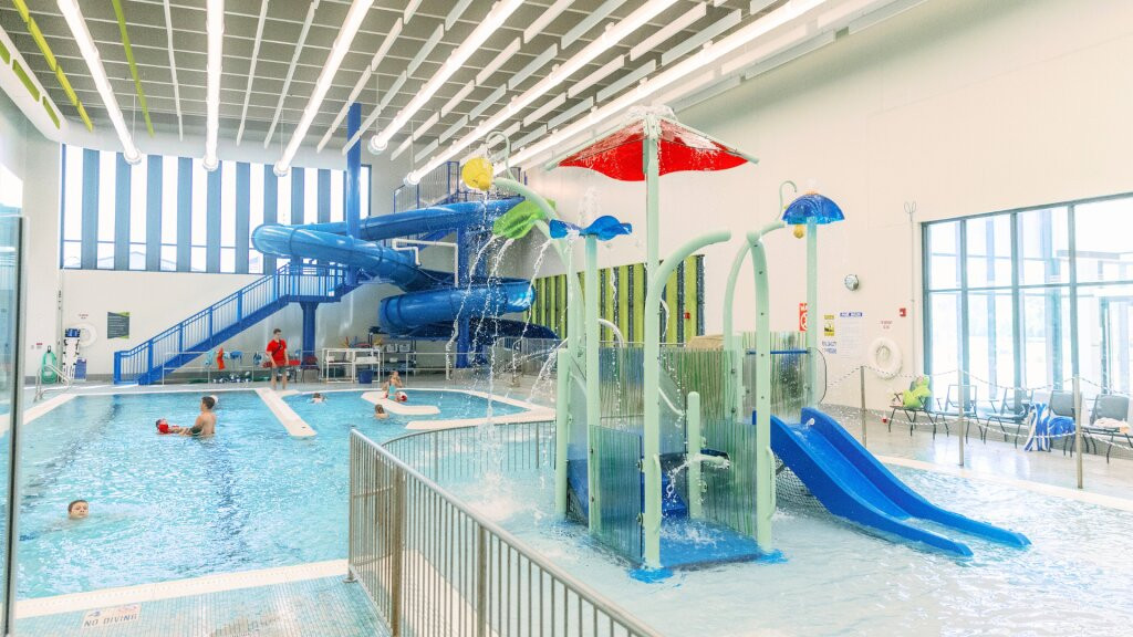 YMCA of Austin, MN-奥斯汀必去景点