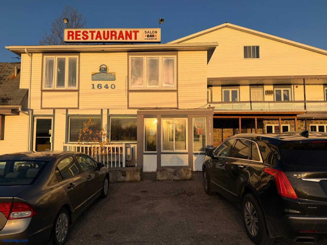 Auberge Canadienne