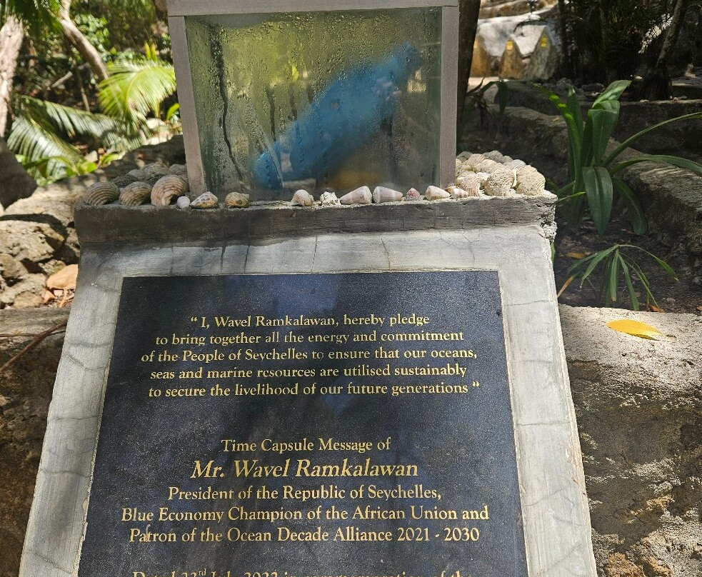 Infinity Charter Seychelles-普拉兰岛必去景点