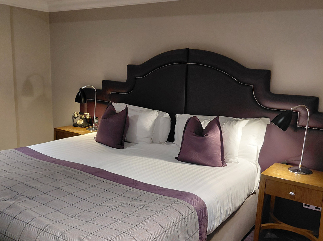 Bishop's Gate Hotel主图