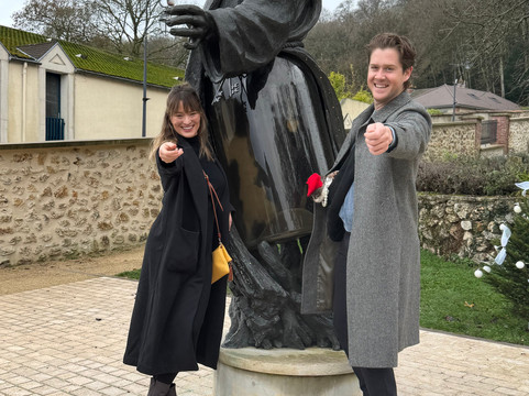 GROOM - CHAMPAGNE TOUR & Airport Shuttle-埃佩尔内必去景点