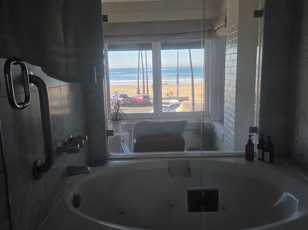 纽波特比奇酒店主图