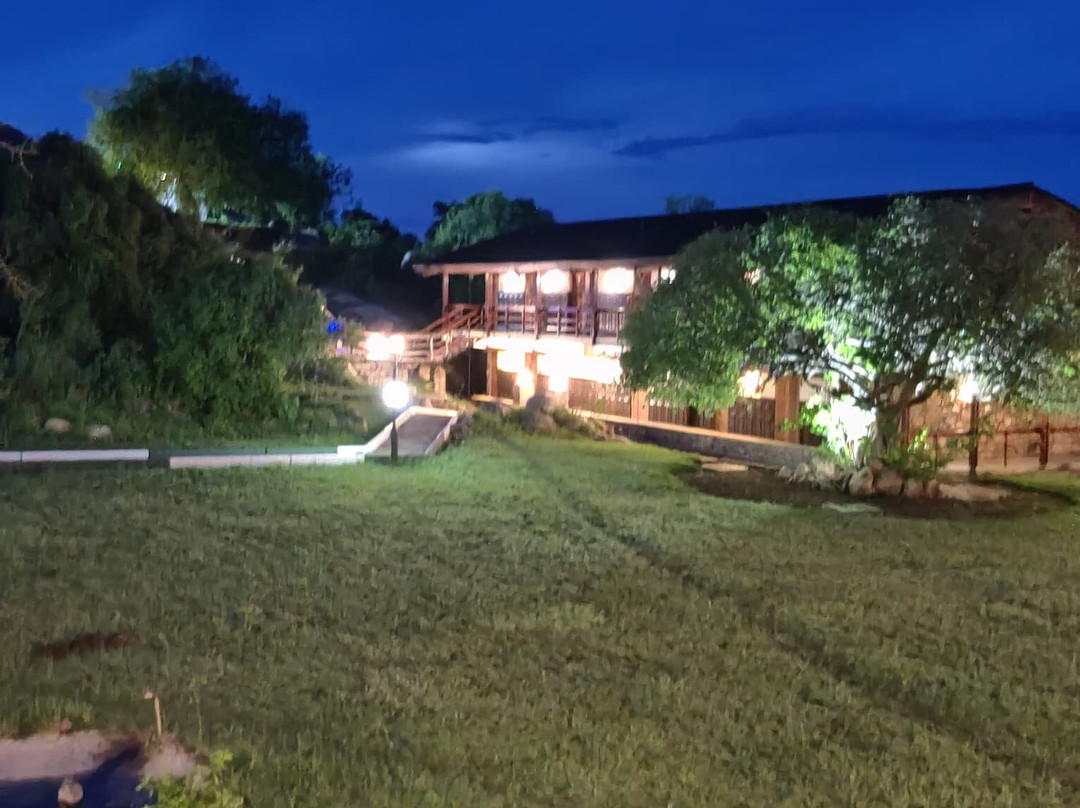 Akshar Tours And Safaris-姆万扎必去景点