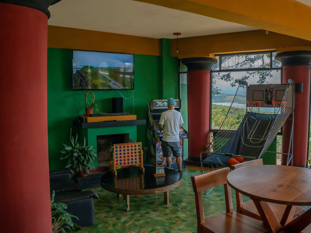 Lake Arenal Hotel, Brewery & Farm主图