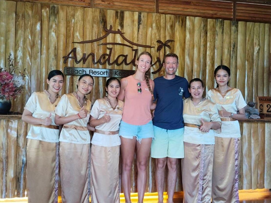 利邦岛安德里海滩度假村主图