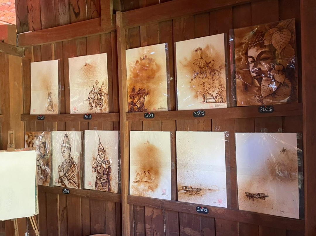 Lao Old House - Xiengman Village Hidden Treasure Walking Trails-琅勃拉邦必去景点