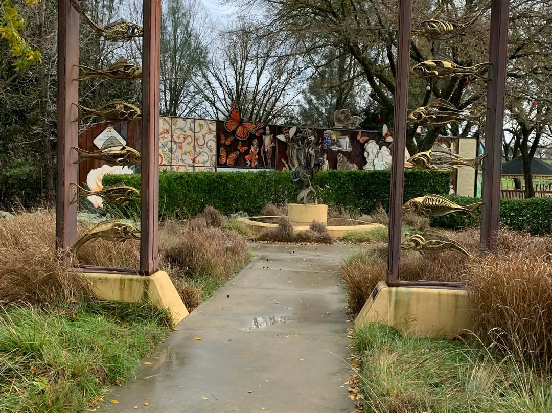 Sculpterra Winery & Sculpture Garden-帕索罗布尔斯必去景点