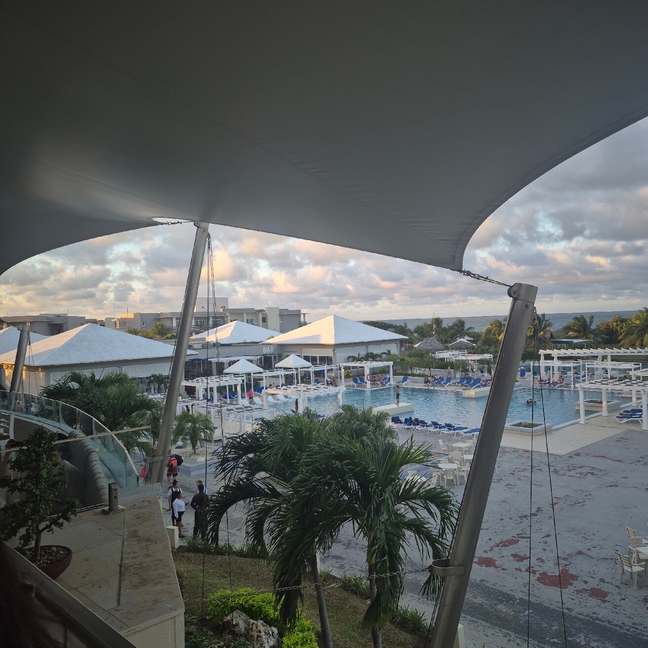 Melia Costa Rey-官方