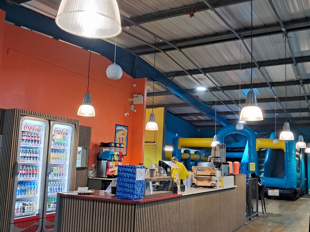 Jumpin Fun Inflatable Park Rochester-罗契斯特必去景点