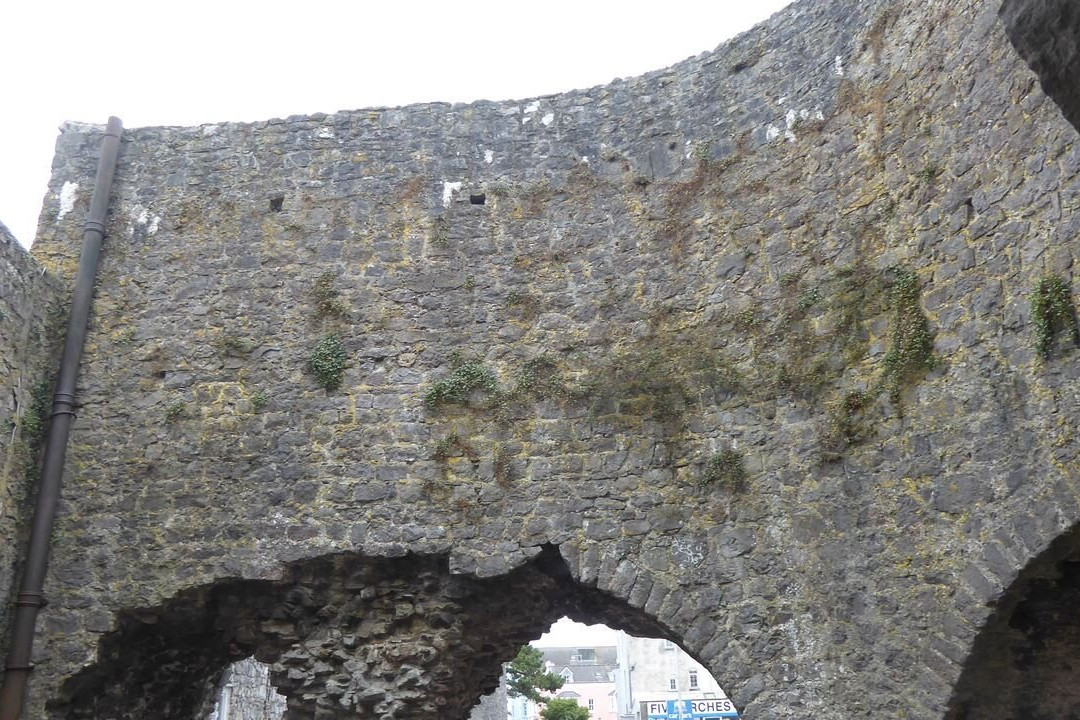 Tenby Town Walls-腾比必去景点