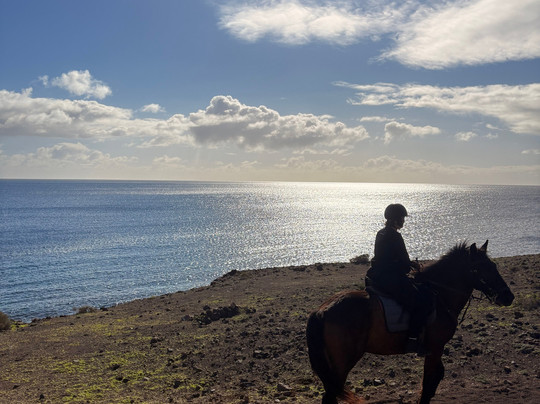 Lanzarote a Caballo-兰萨罗特必去景点