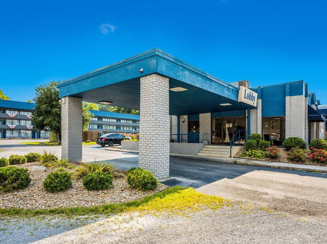 Suburban Studios Middlesboro