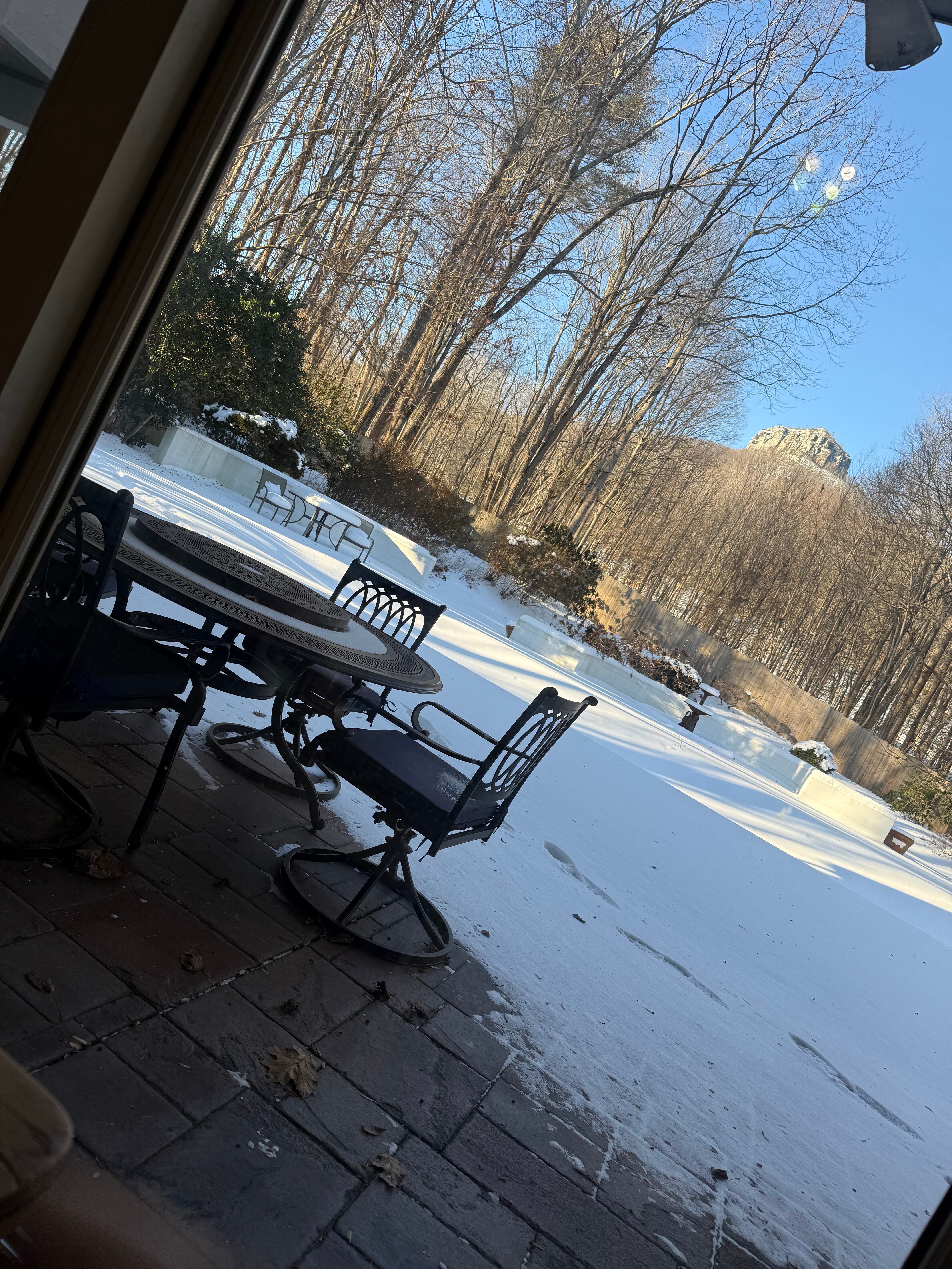 Pilot Knob Inn-官方