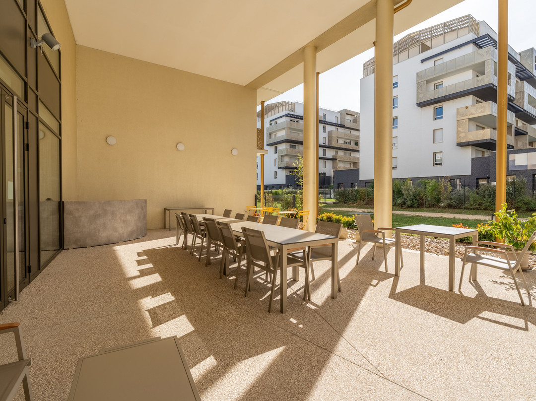 Quality Aparthotel  Grenoble Sud