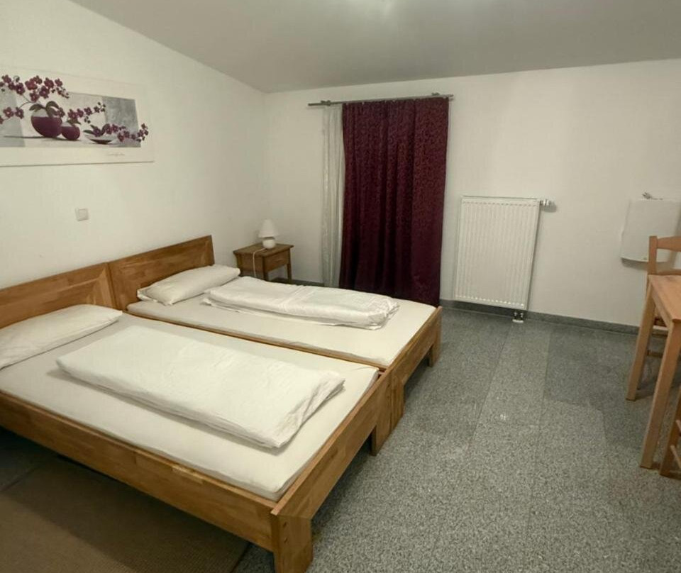 Attika Hotel