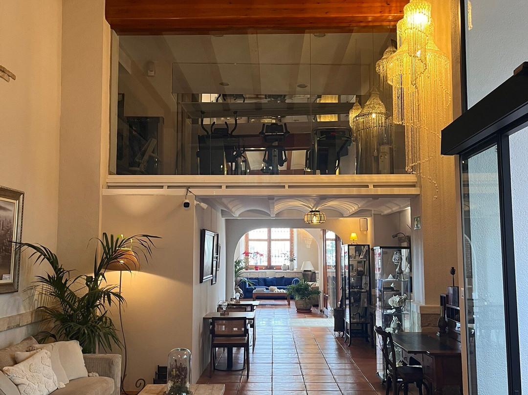 拉波萨达德尔马酒店主图