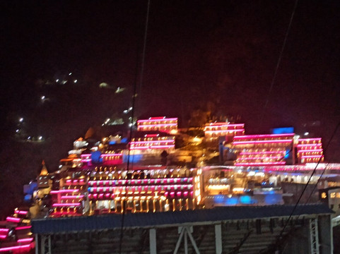 Vaishno Devi-格德拉必去景点