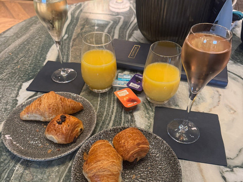 Clubrooms At Heathrow Terminal 3-豪恩斯洛必去景点