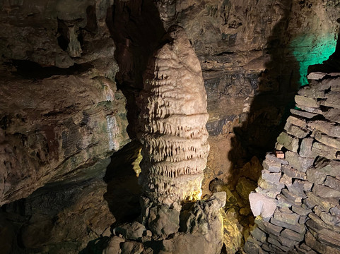 Howe Caverns-Howes Cave必去景点