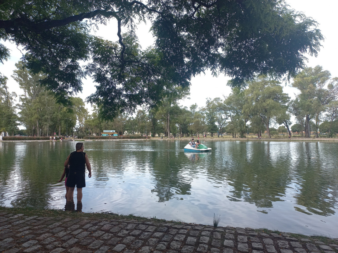 Lago de Regatas-布宜诺斯艾利斯必去景点