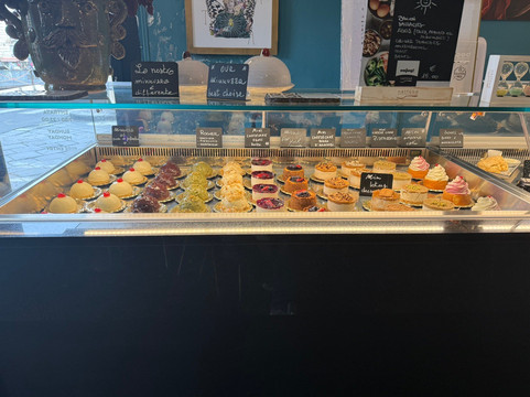 Agatha Cafè - Cosy Bakery