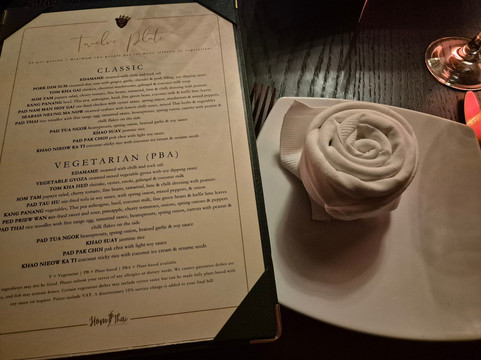 拱北疯狂的熊酒店主图