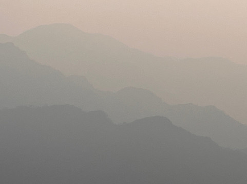 Pier Tours-Kohima必去景点