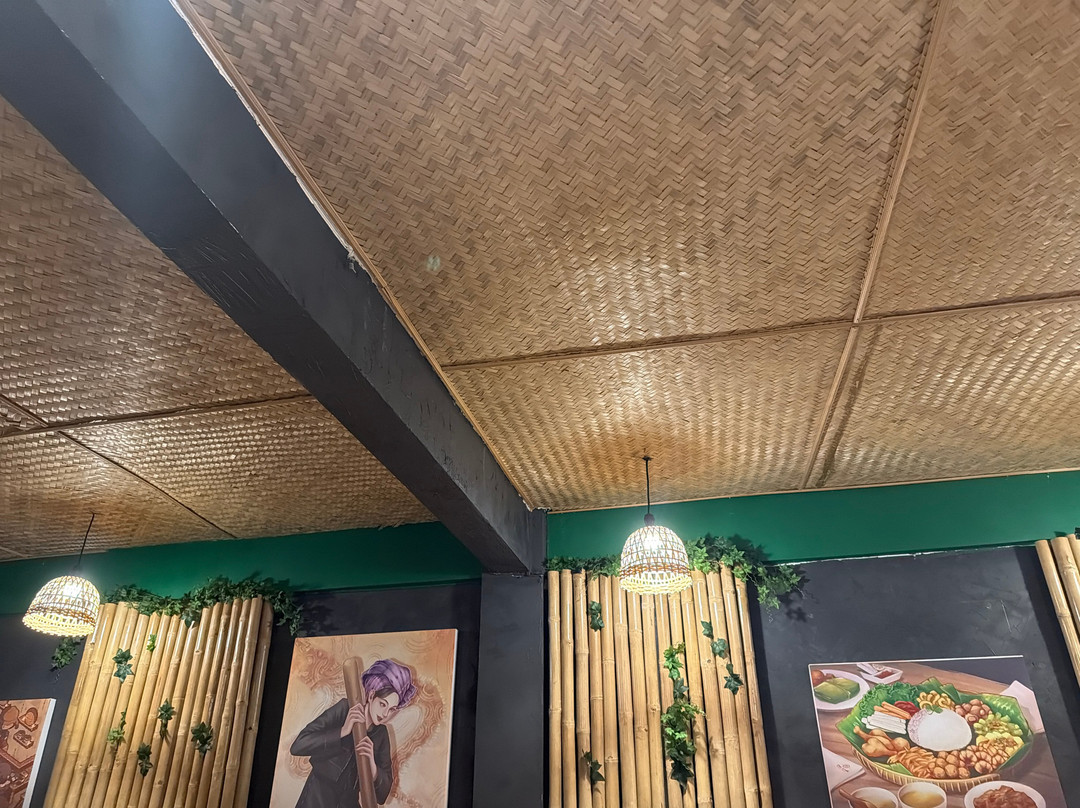 The Loft - Burmese Eatery