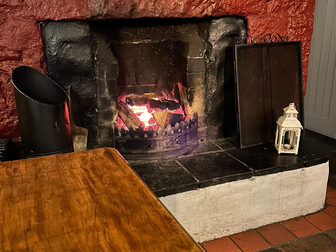 宽阔避风港湾酒店主图