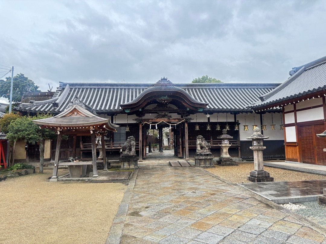 Yakuon Hachiman Shrine-大和郡山市必去景点