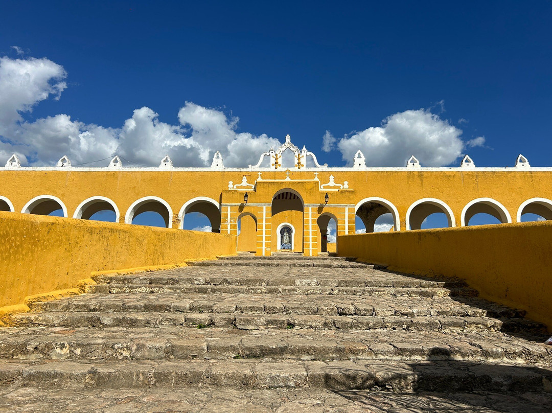 Convento de San Antonio de Padua-Izamal必去景点