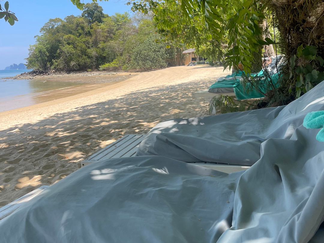 普吉阁遥岛天堂度假村主图