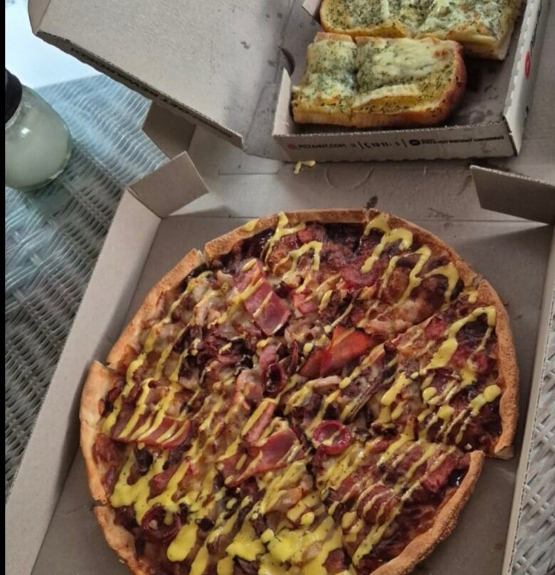 Pizza Hut